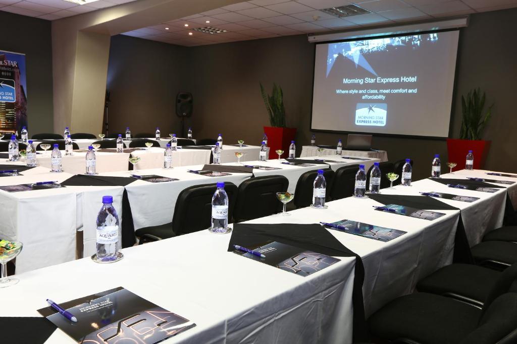 Inani Hotel Morning Star Pretoria-Noord Extérieur photo